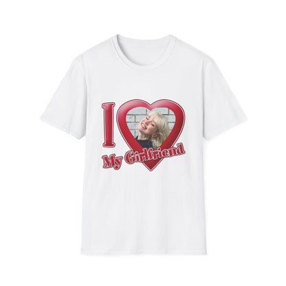 I heart my girlfriend Maisie Peters - Unisex Softstyle T-Shirt